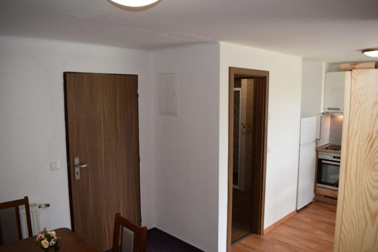 Apartmany Kubova Hut Apartment