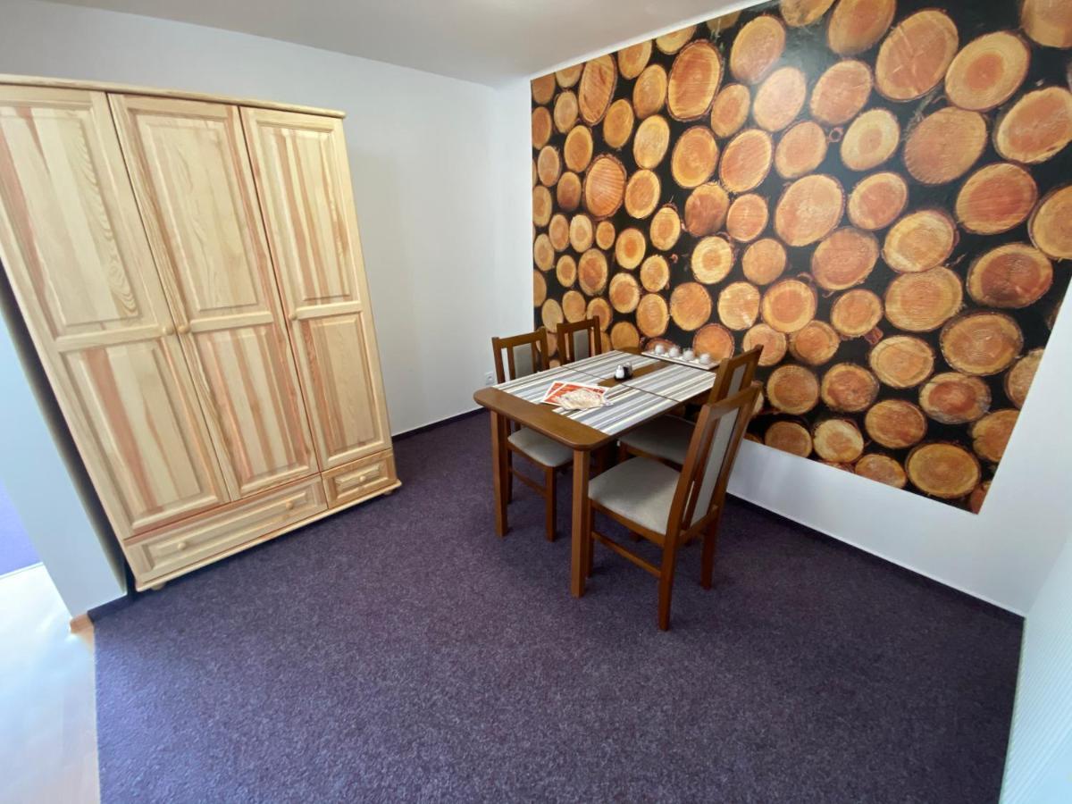 Apartmany Kubova Hut Apartment