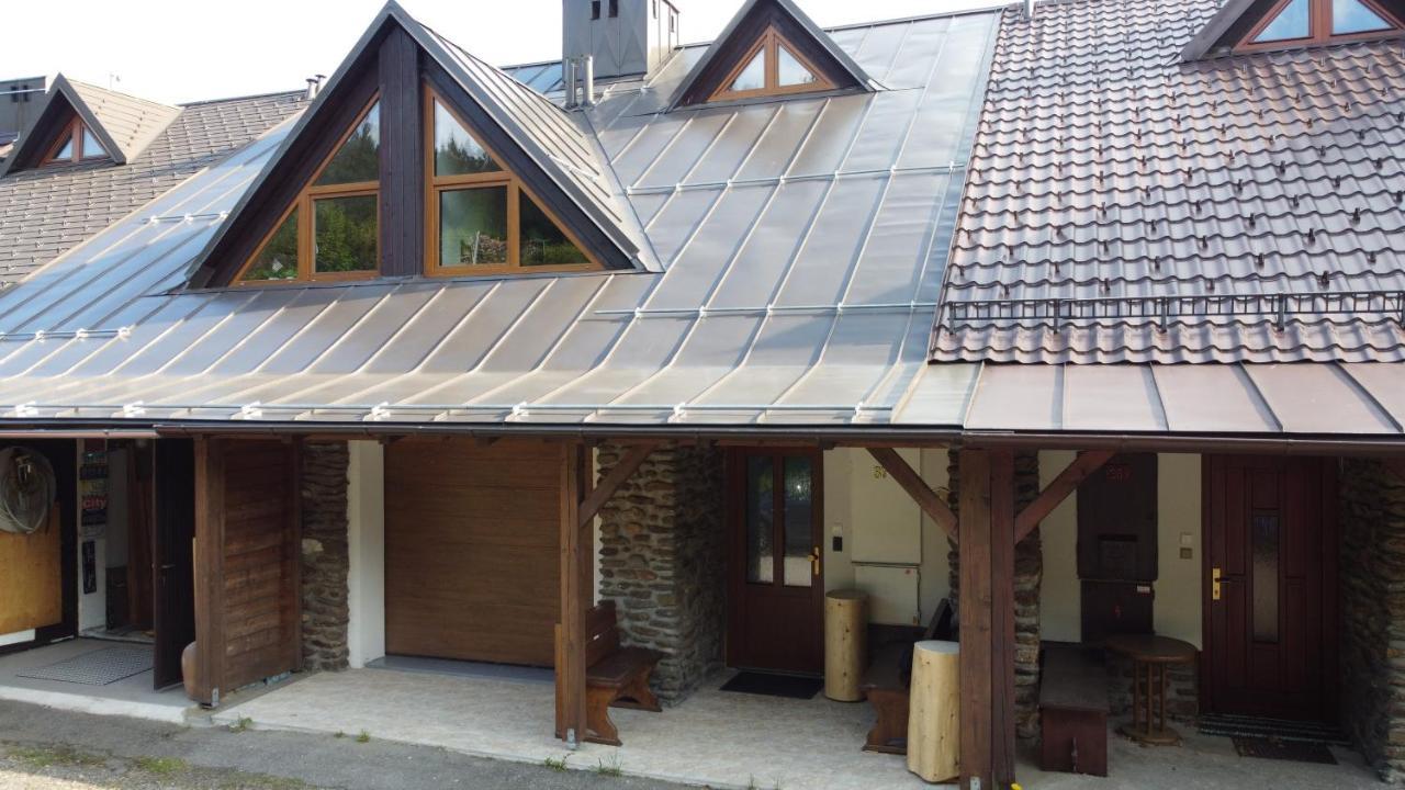 Apartmany Kubova Hut Apartment